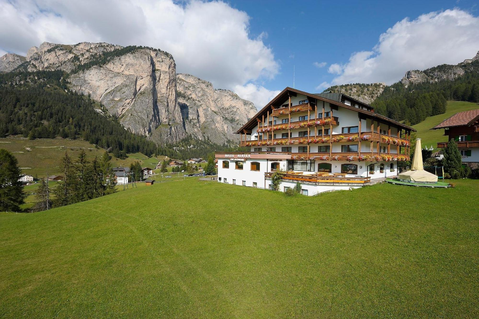 Hotel Alaska Selva di Val Gardena Esterno foto