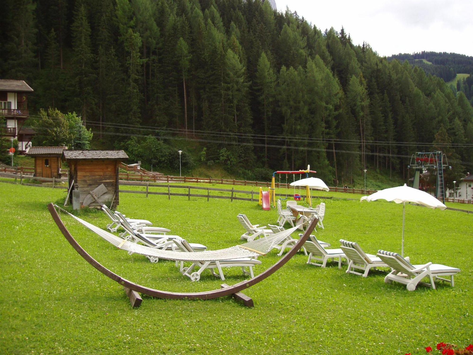 Hotel Alaska Selva di Val Gardena Esterno foto