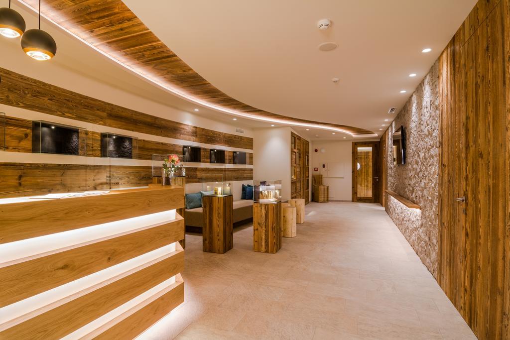 Hotel Alaska Selva di Val Gardena Esterno foto